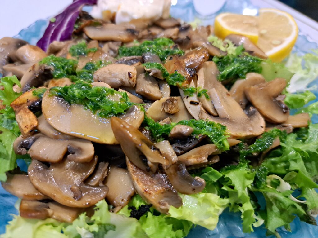 CHAMPIÑONES A LA PLANCHA